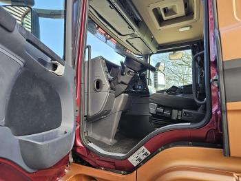 P 280 + trailer  - 2 X SLIDE OUT / CAMPER / WOHNMOBIL